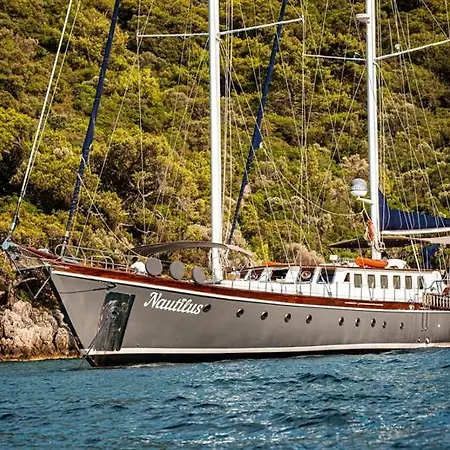 Πλωτό κατάλυμα Nautilus Kabin Kiralama
